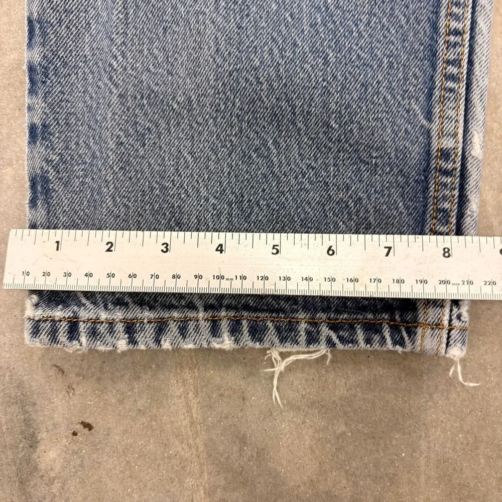 Vintage 2000s Levi's 505 Distressed Regular Fit Straight Leg Jeans